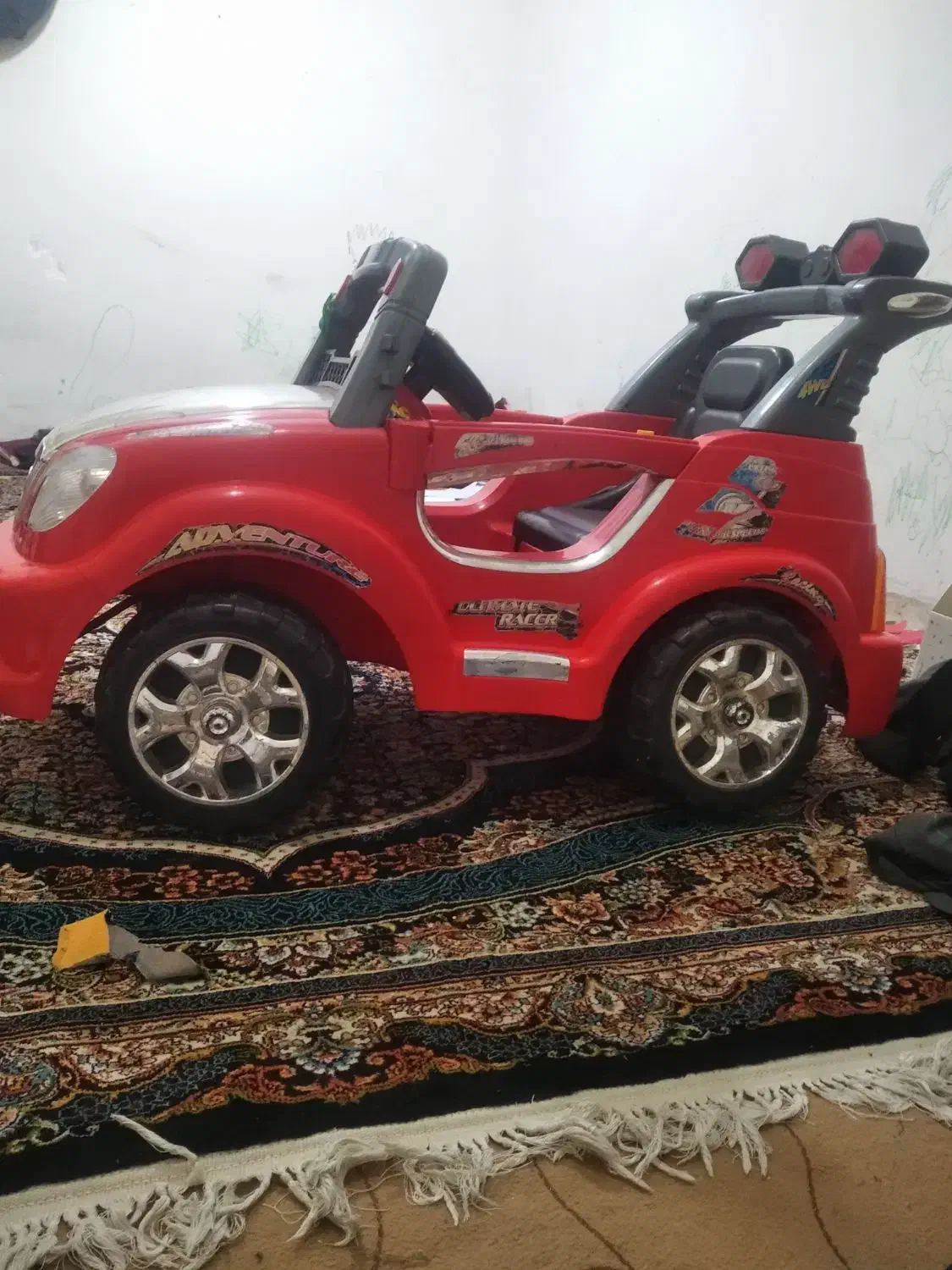 فروش ماشین شارژی|اسباب‌بازی بچه|یزد, |دیوار