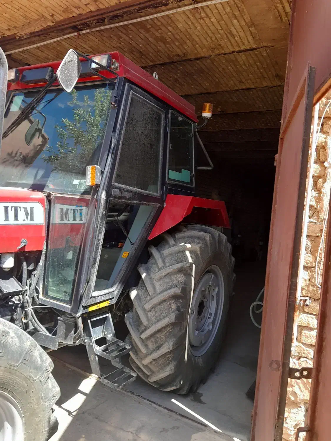 تراکتور ۴۷۵ کابین دار|خودرو سنگین|اصفهان, ارغوانیه|دیوار