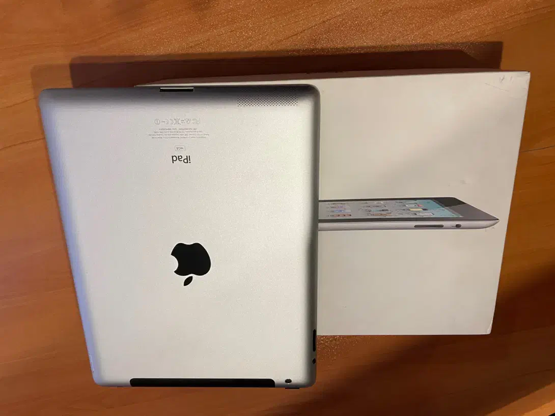 ایپد ۲ wifi 3g|تبلت|تهران, اختیاریه|دیوار