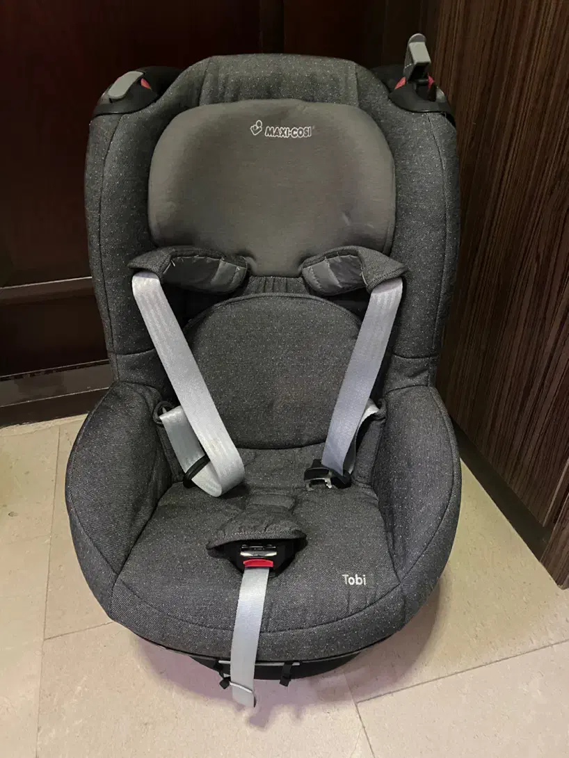 صندلی ماشین بچه|کالسکه و لوازم جانبی|رشت, گلباغ نماز|دیوار