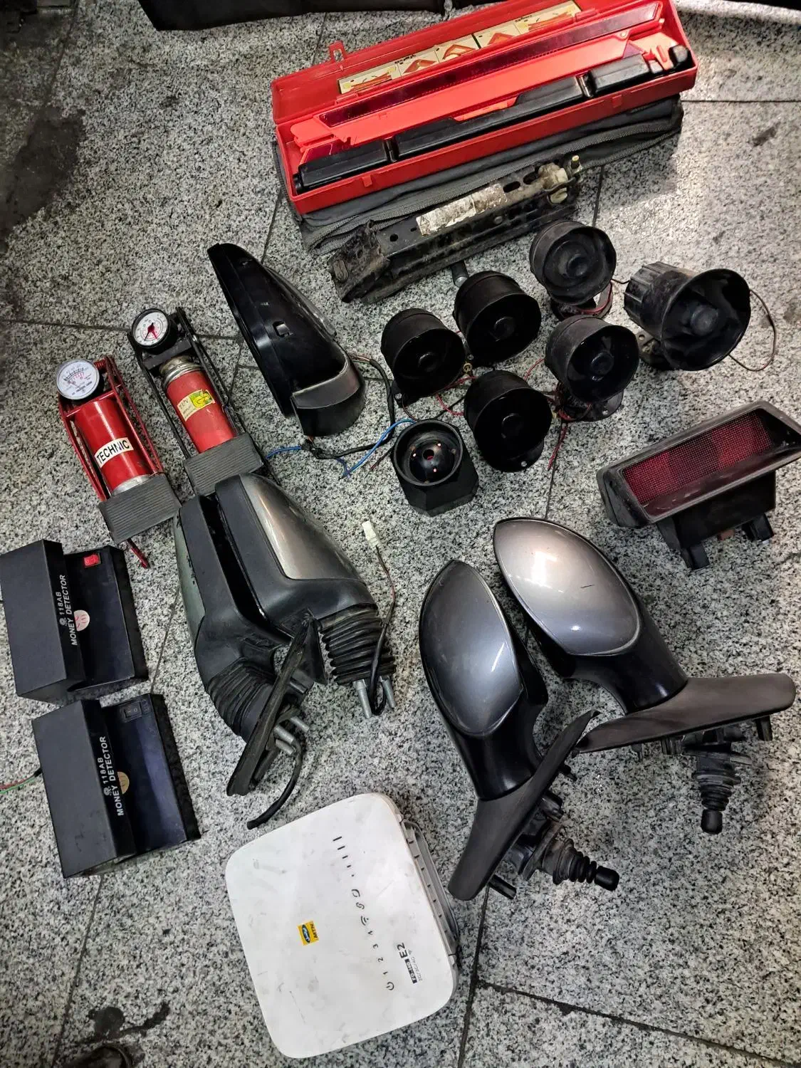 لوازم ماشین|قطعات یدکی و لوازم جانبی|محمدشهر, محمدشهر|دیوار