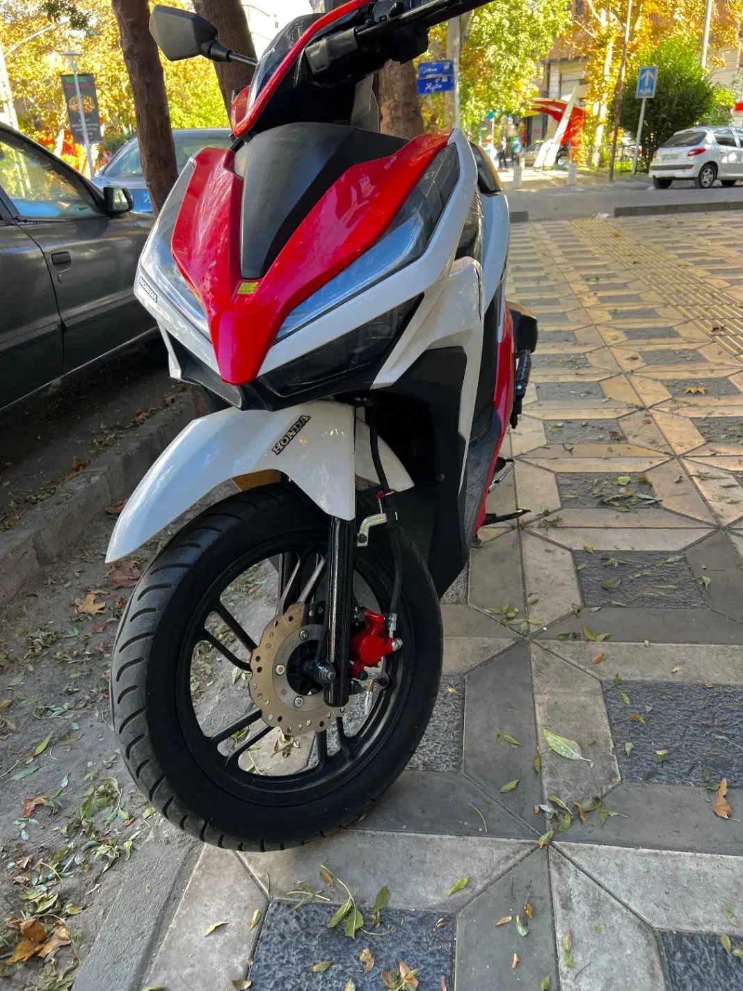 موتور کلیک واریو 150 اسپیشال رنگ خاص|موتورسیکلت|شاهرود, |دیوار