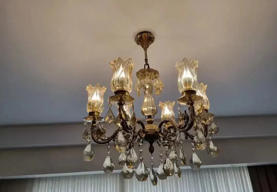 لوستر ۶ شاخه|لوستر و چراغ آویز|تهران, شهران شمالی|دیوار