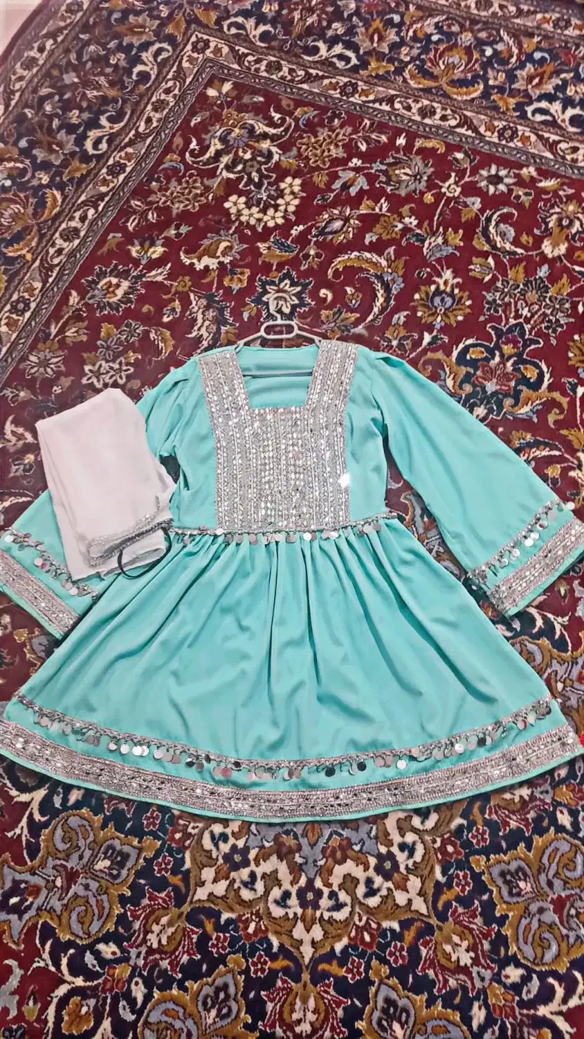 لباس بلوچی|لباس|علی‌آباد کتول, |دیوار