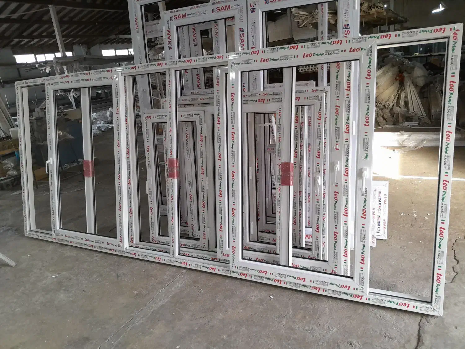 تولیدی درب و پنجره دوجداره کیان|خدمات پیشه و مهارت|آستارا, |دیوار