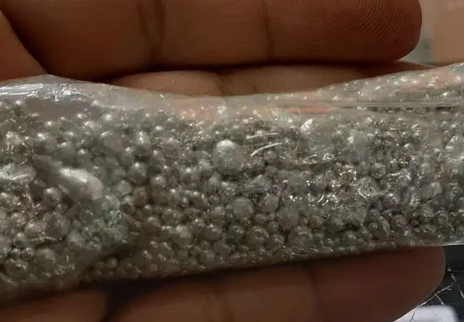 نقره ساچمه|جواهرات|شیراز, شاهچراغ|دیوار