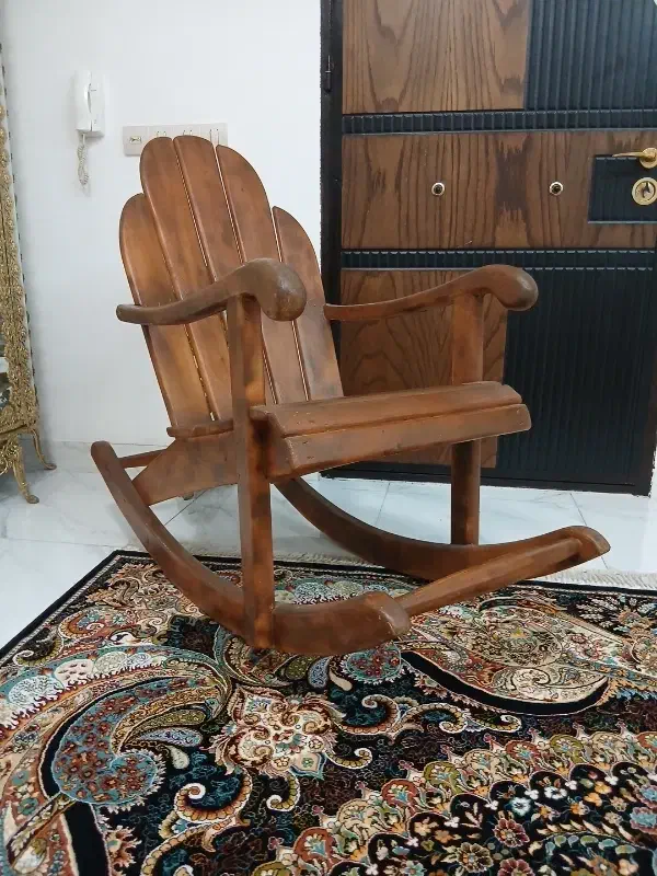 صندلی راک|صندلی و نیمکت|رشت, حمیدیان|دیوار