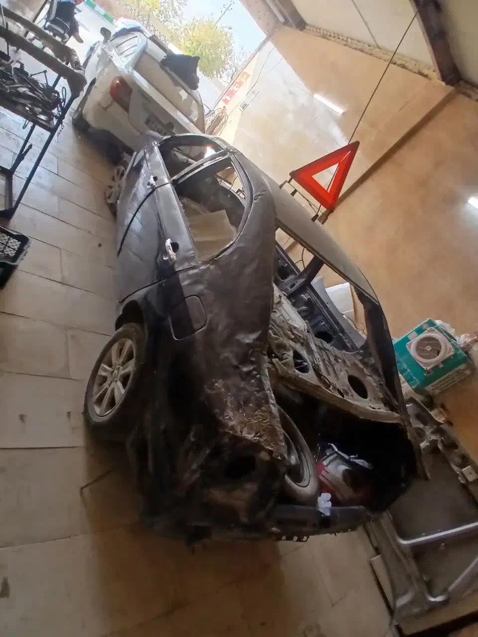 لیفان۶۲۰چپیشاسیسالممعاوضه هم دارم|خودرو سواری و وانت|مشهد, انصار|دیوار