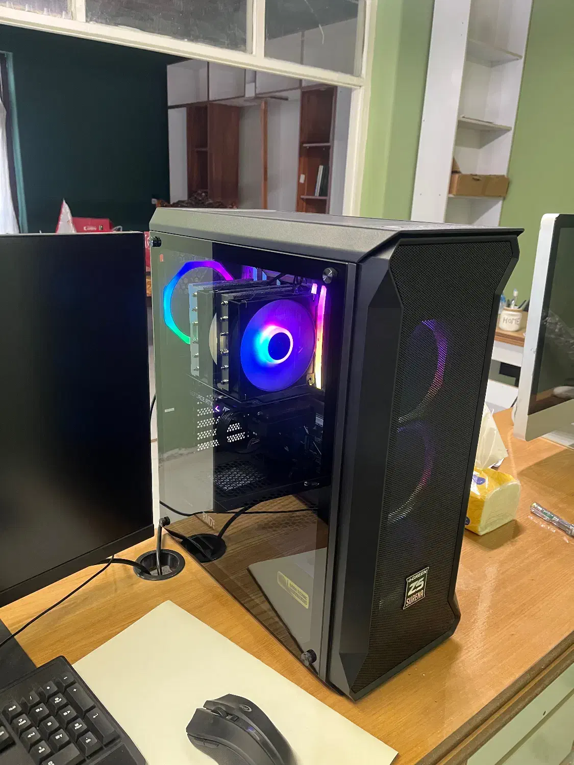 کیس رندرینگ|رایانه رومیزی|قائم‌شهر, |دیوار