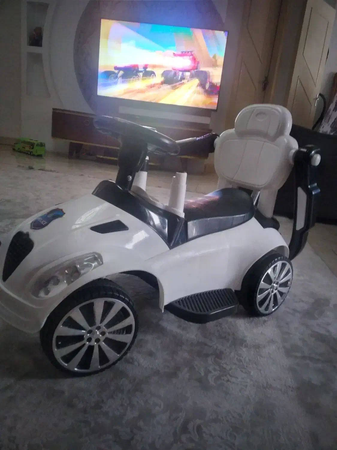 ماشین دسته دار|اسباببازی|سنگر, |دیوار