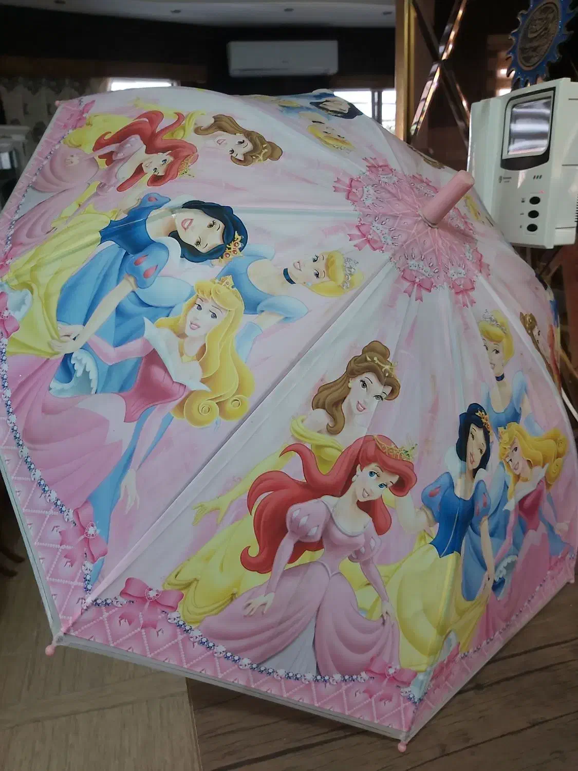 چتر  کودک دخترانه از ۵ تا ۹ سال|کفش و لباس بچه|رشت, فلسطین|دیوار