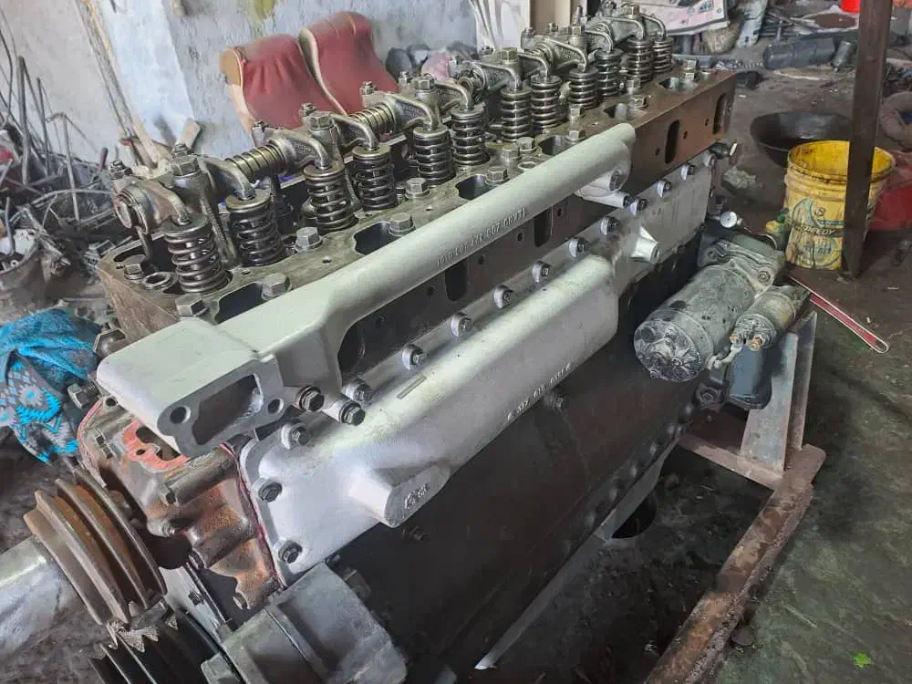 موتور بنز هشت تن آبکشی ژنراتور|ماشینآلات صنعتی|فولادشهر, باغشاد|دیوار