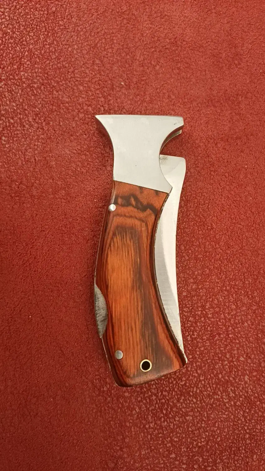 خنجر اسپانیائی و چاقوی ضامن دار آمریکایی اصل|کوهنوردی و کمپینگ|اصفهان, شاهزاده ابراهیم|دیوار