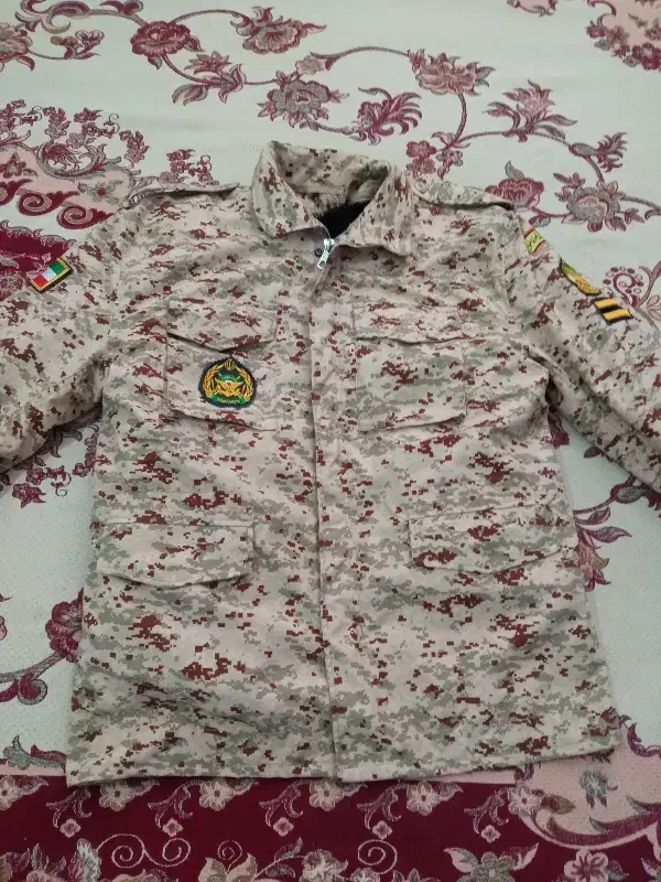 اورکت نزاجا|لباس|سبزوار, هویزه|دیوار