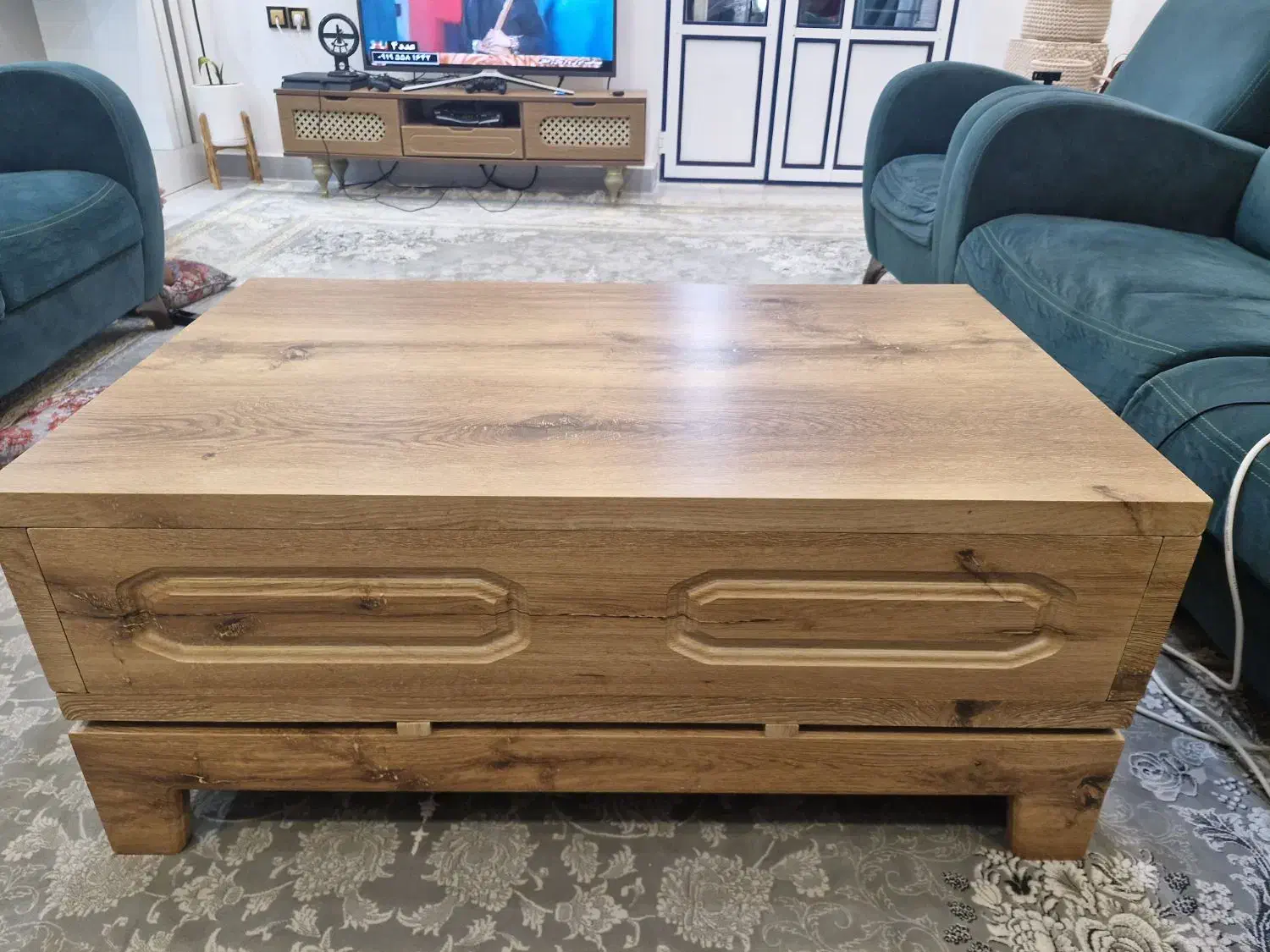 میز جلومبلی و سه عدد عسلی|مبلمان خانگی و میز عسلی|لشت نشا, |دیوار