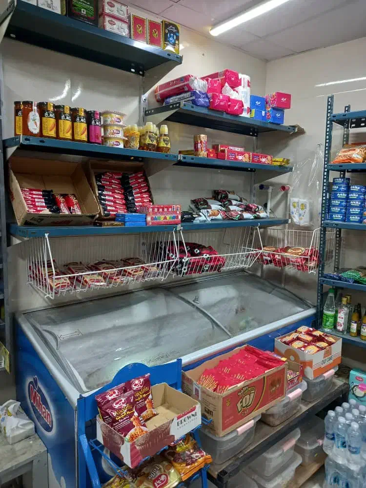 مغازه تجاری براصلی خ خبرنگار|اجارهٔ مغازه و غرفه|رشت, خبرنگار|دیوار