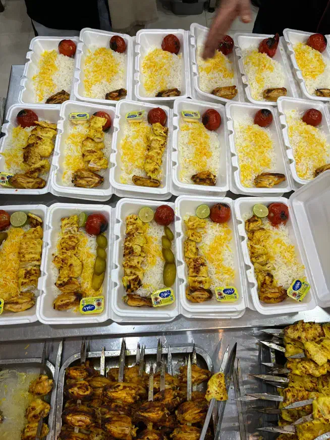 سفارش غذا برای مجالس و ادارات|خدمات پذیرایی، مراسم|زنجان, |دیوار