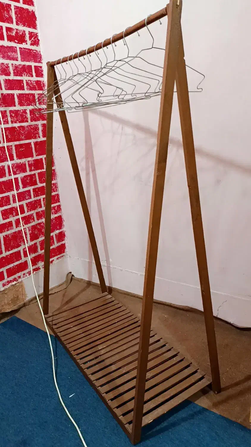 رگال|بندرخت و رختآویز|مسجد سلیمان, |دیوار