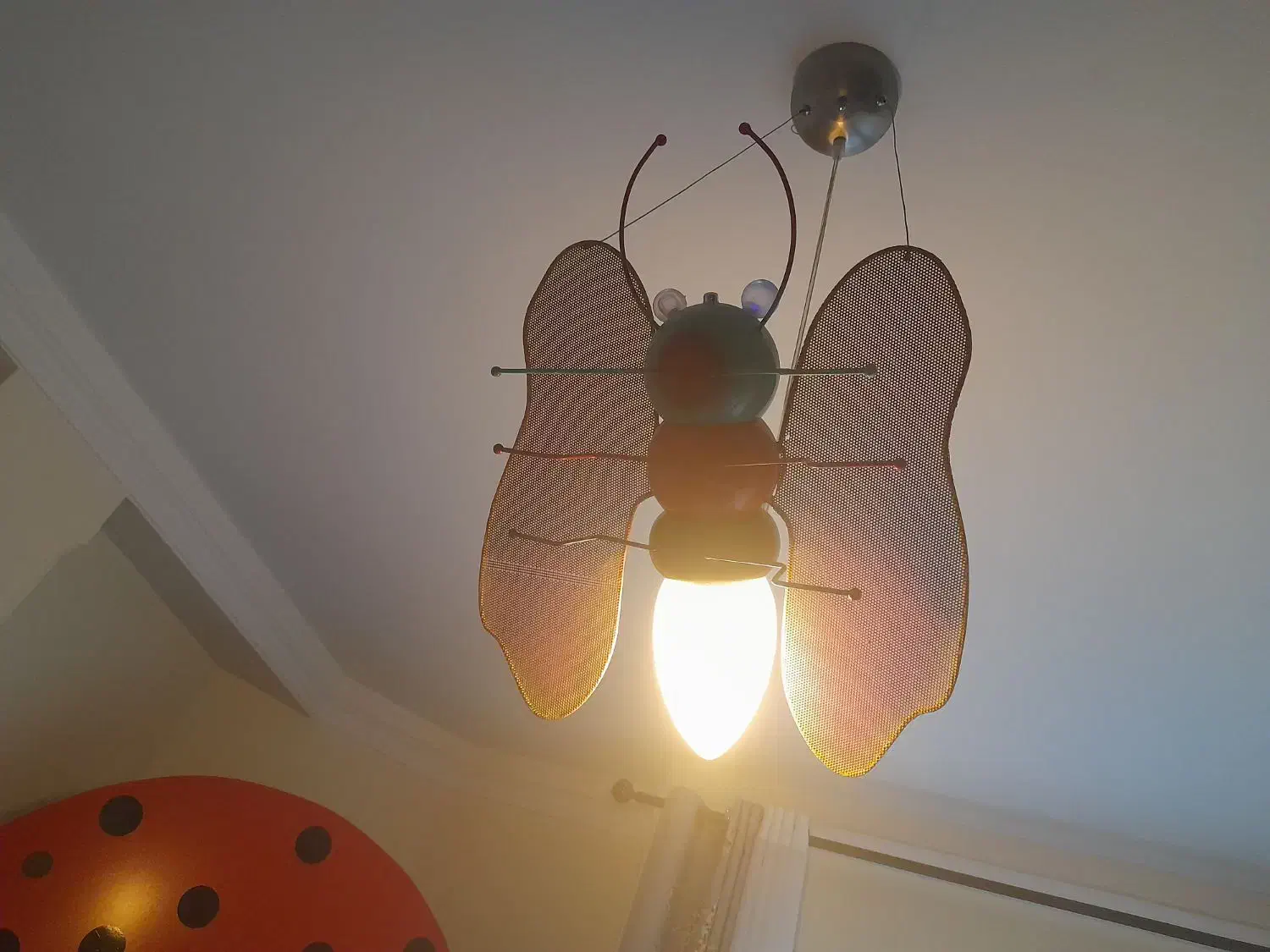 لوستر اتاق کودک|لوستر و چراغ آویز|مشهد, سجاد شهر|دیوار