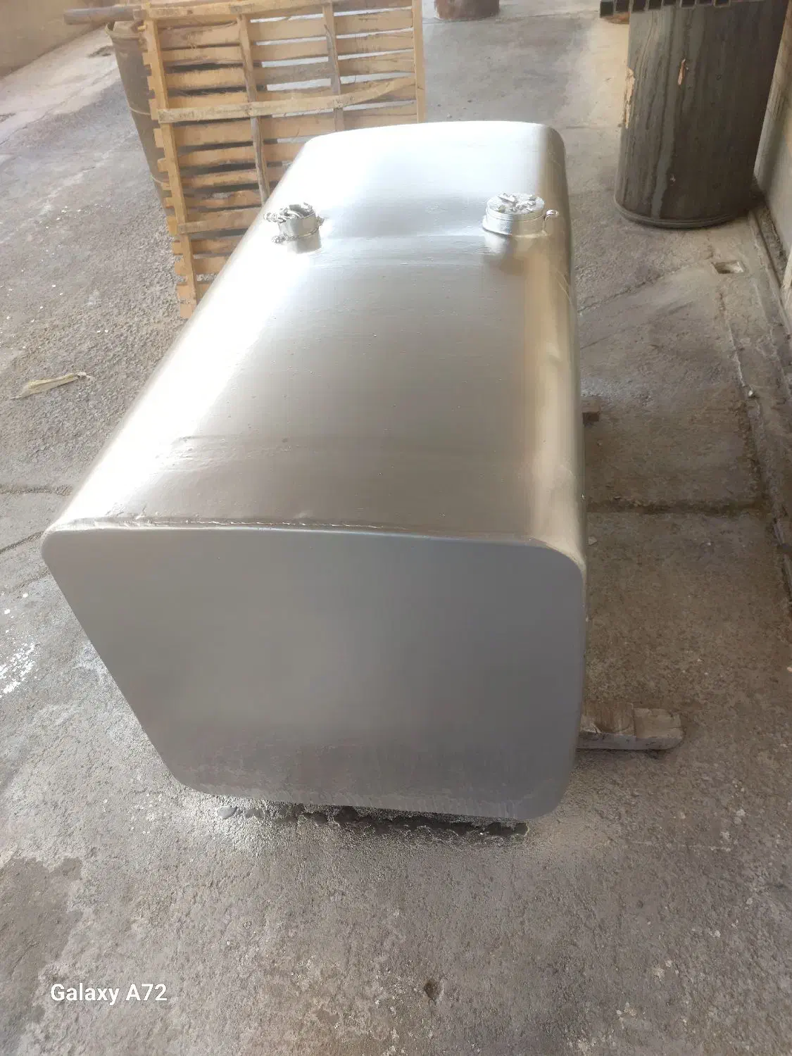 باک گازوئیل ۹۰۰ لیتری|قطعات یدکی و لوازم جانبی|بندر امام خمینی, |دیوار