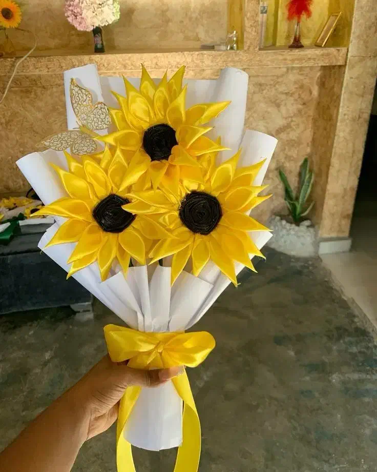 دسته گل آفتاب گردان|گل مصنوعی|اهواز, اسلام آباد شرقی|دیوار