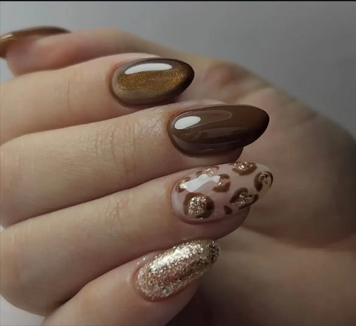 کاشت ناخن|خدمات آرایشگری و زیبایی|چرداول, |دیوار