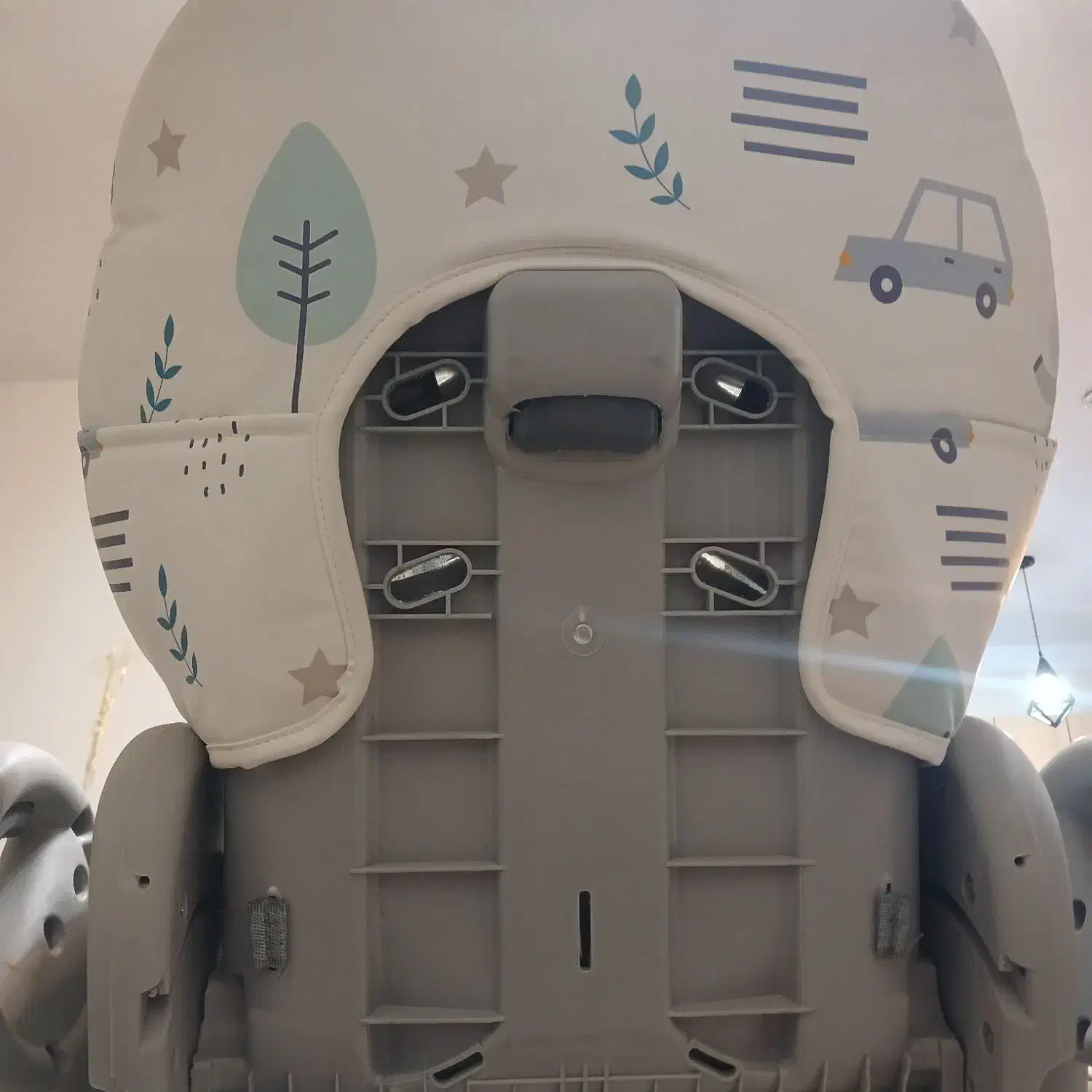 صندلی غذا دلیجان مدل میلانو|تخت و صندلی بچه|تهران, سازمان آب|دیوار