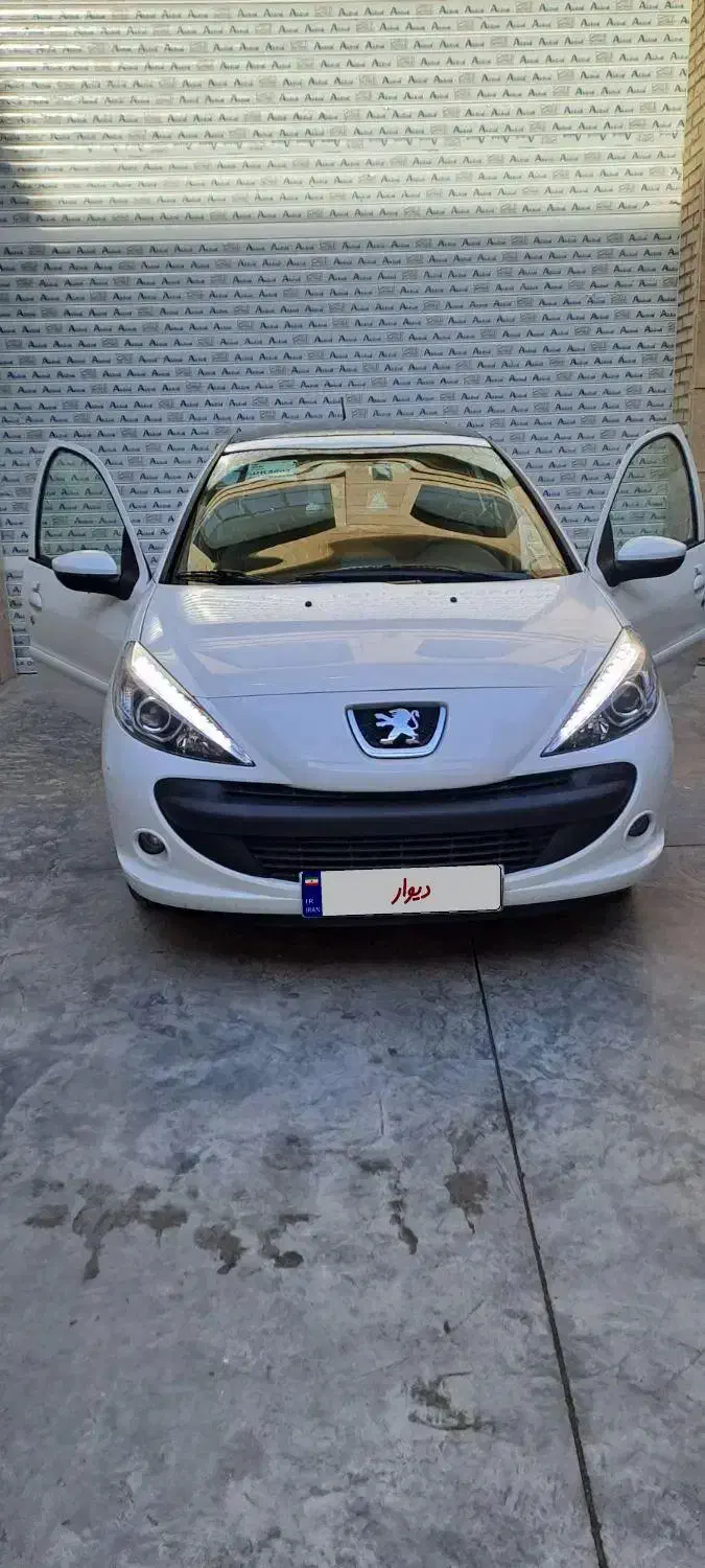 ۲۰۷ پانا مدل ۴۰۴|خودرو سواری و وانت|پاکدشت, خاتون آباد|دیوار