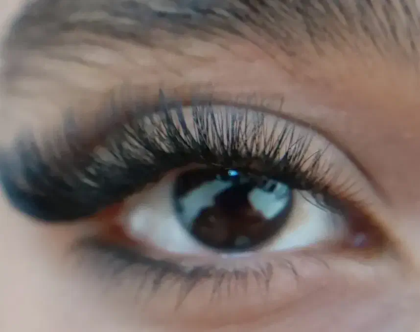 اکستنشن مژه لیفت ابرو مژه|خدمات آرایشگری و زیبایی|ساوه, |دیوار