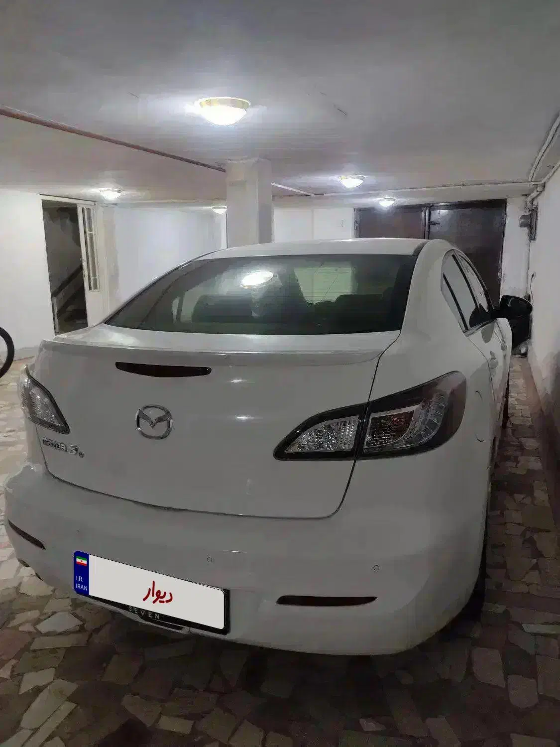 مزدا نیو3 مدل95|خودرو سواری و وانت|رشت, گلباغ نماز|دیوار
