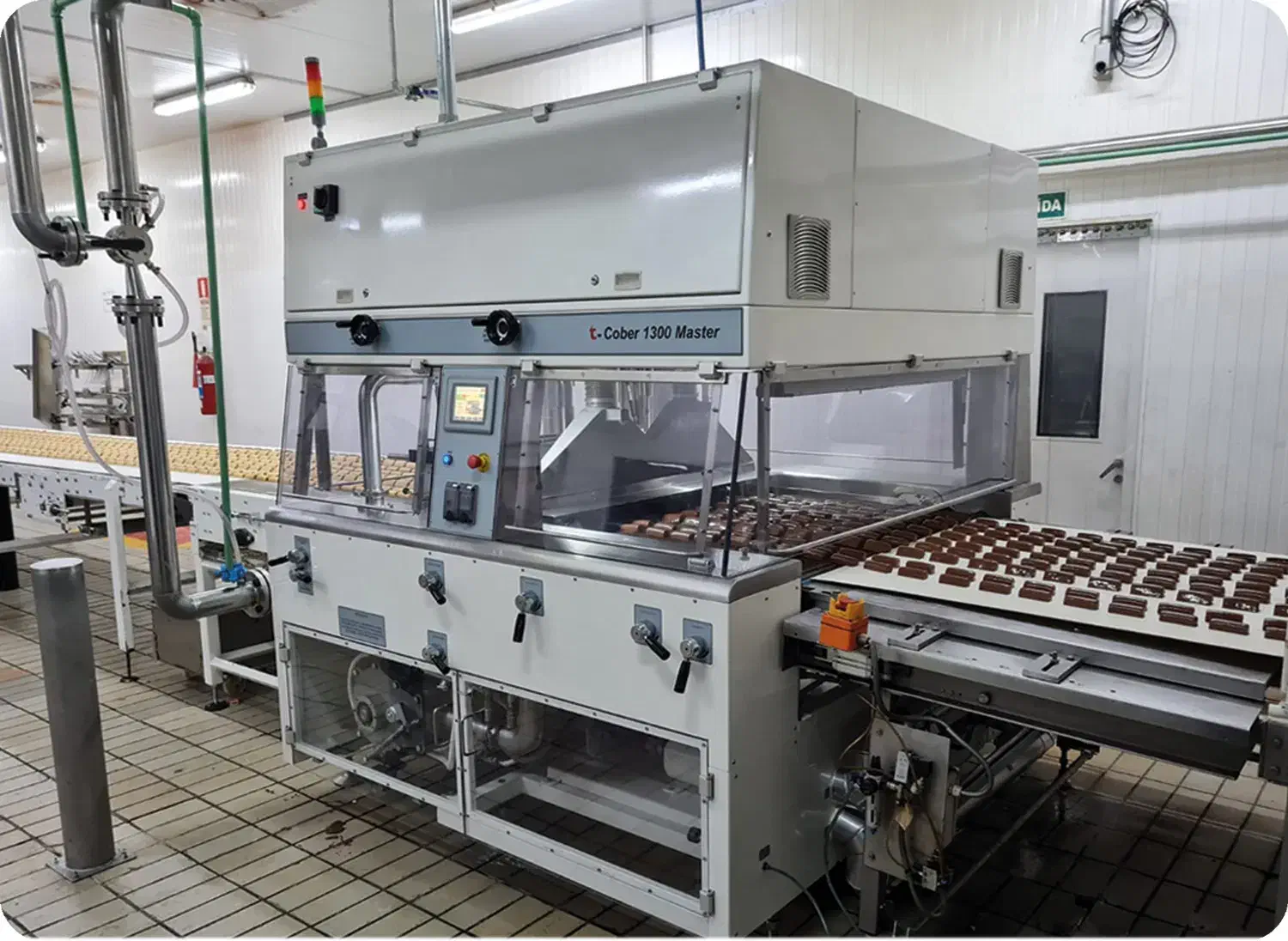 استخدام نیرو در کارخانه شکلات‌سازی|استخدام صنعتی، فنی، مهندسی|اردبیل, |دیوار