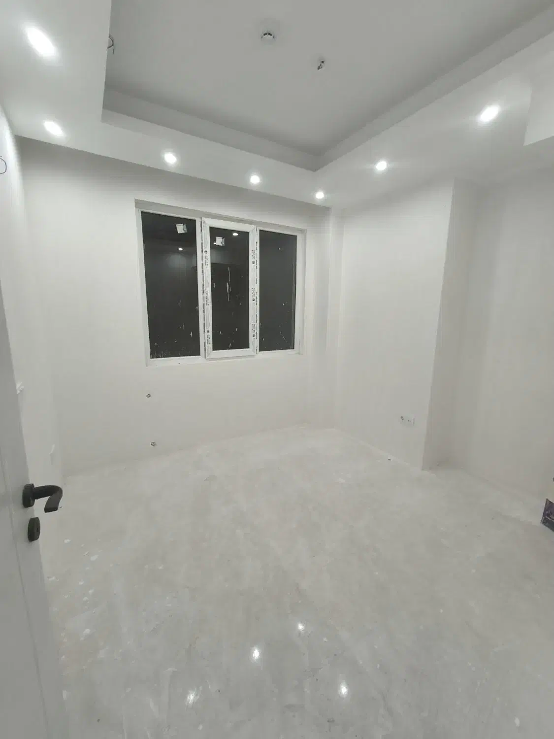 واحد جنوبی دو نبش چهار نوزده|فروش آپارتمان|سنندج, |دیوار