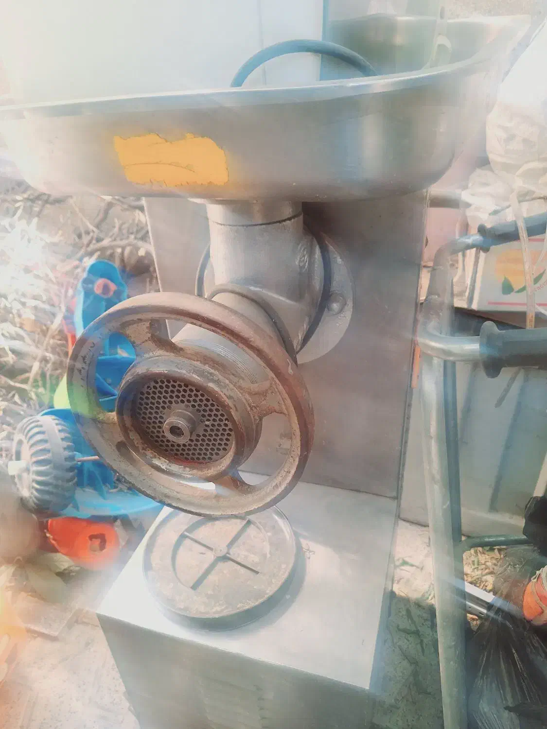چرخ گوشت ۳۲ یخچال دودرب|فروشگاه و مغازه|شیراز, گود عربان|دیوار