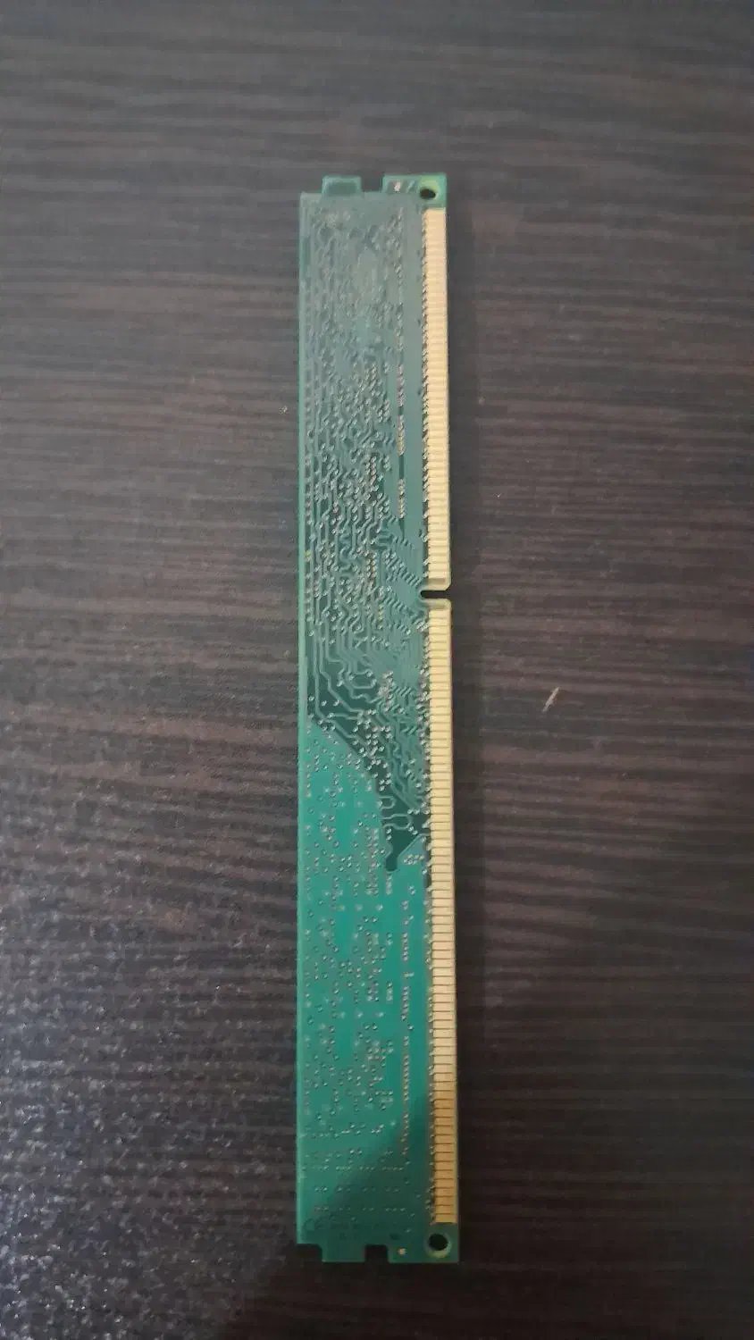 دو عدد رم 2gb DDR3 جمعا 4 در حد نو سالم تست شده|قطعات و لوازم جانبی رایانه|تهران, کیانشهر|دیوار