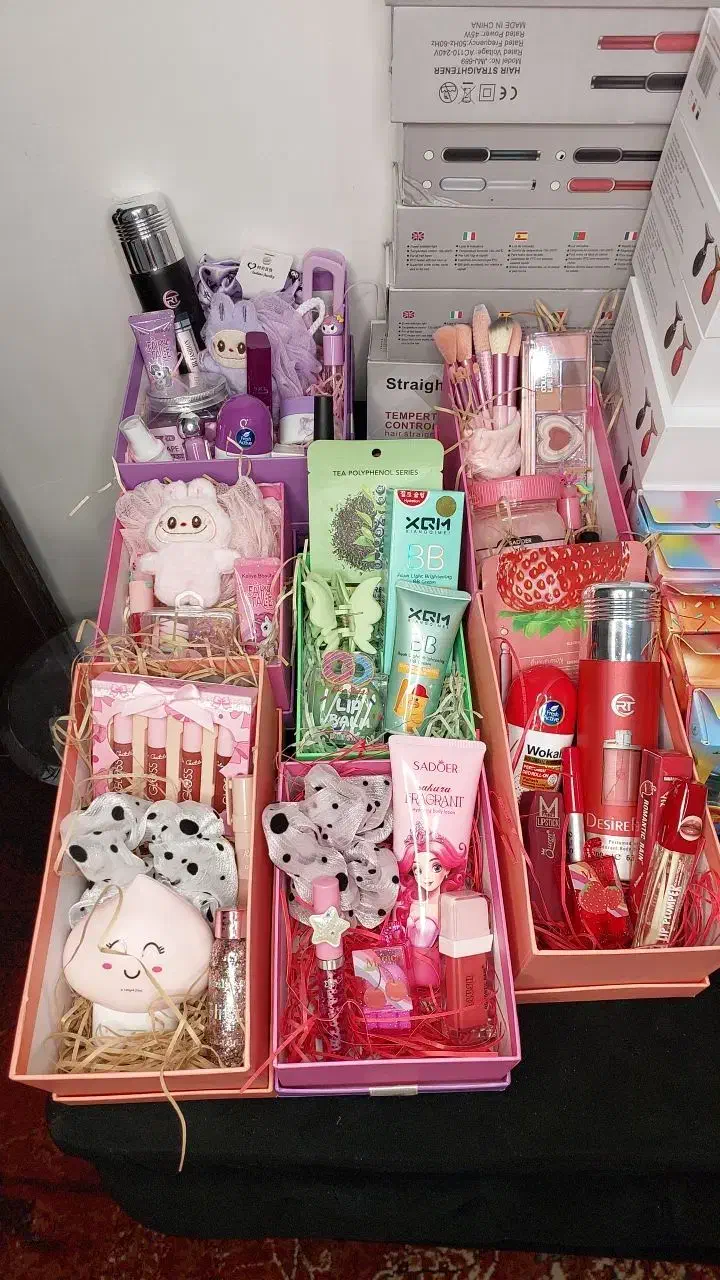 پک ارایشی   تولد سوپرایز و لوازم ارایشی تک|آرایشی، بهداشتی، درمانی|کرمان, |دیوار