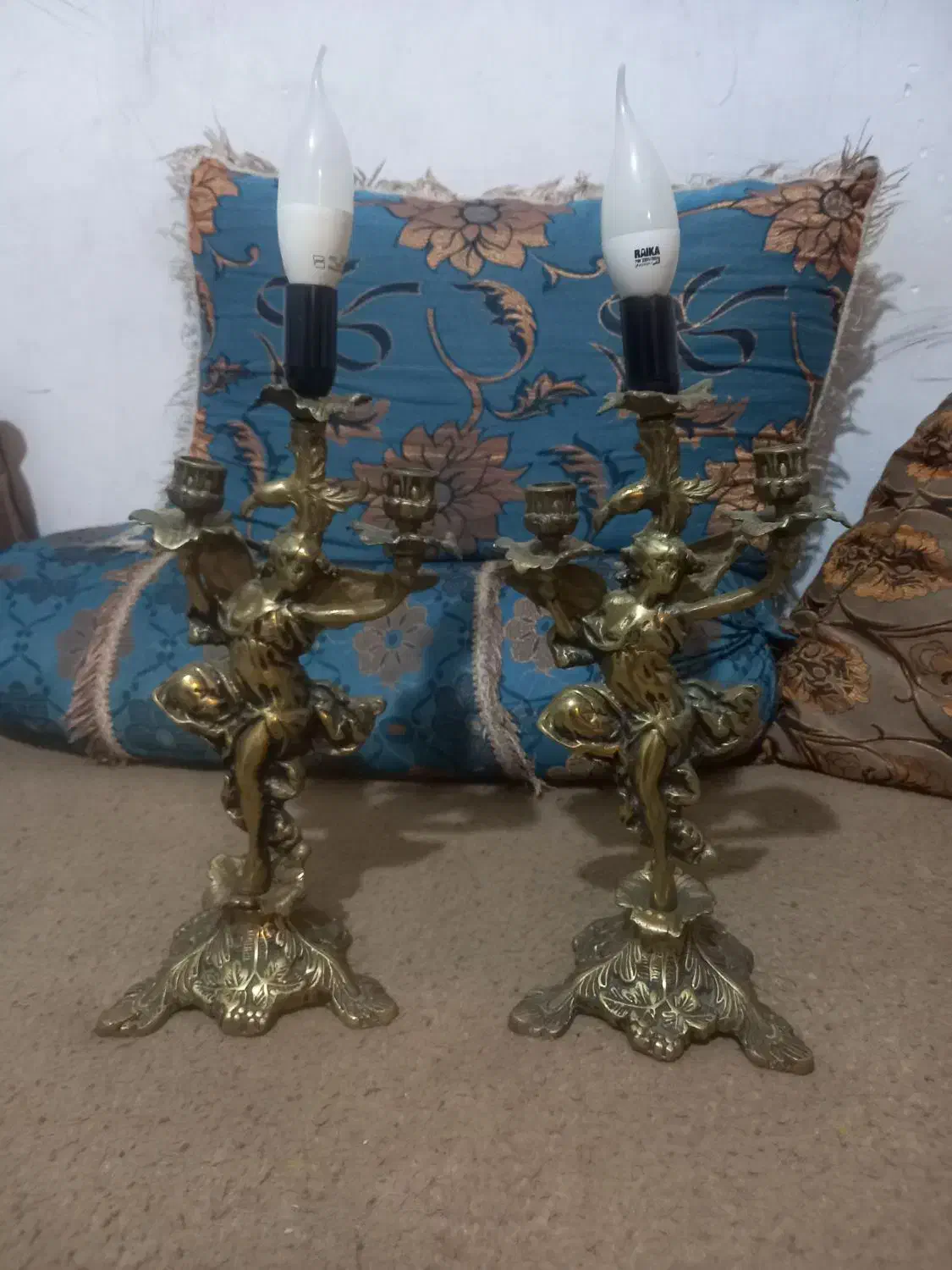 جاشعمدانی برنز|مجسمه، تندیس، ماکت|کرج, حسین آباد (اکبر آباد)|دیوار