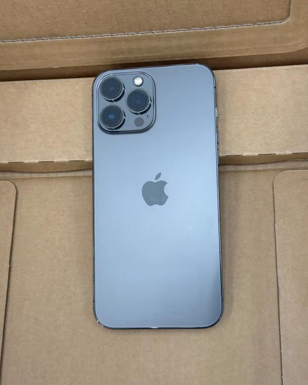 ایفون ۱۳ پرومکس ۲۵۶|موبایل|بوشهر, |دیوار