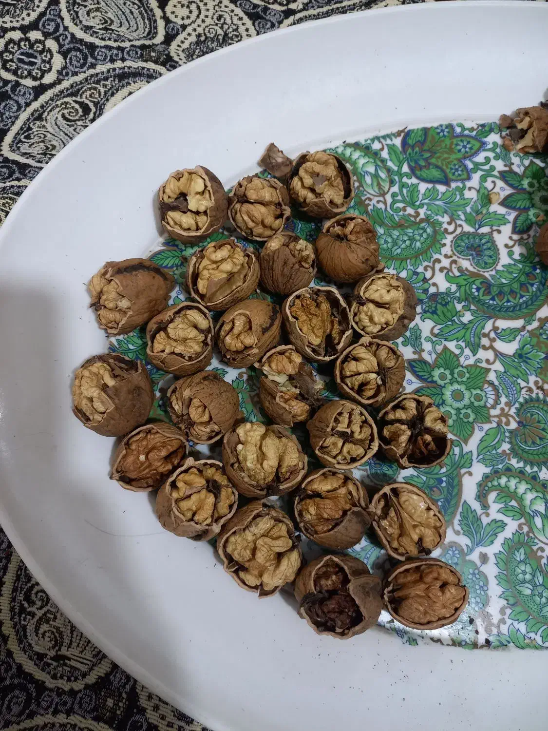 گردو تویسرکان|خوردنی و آشامیدنی|چهارباغ, |دیوار