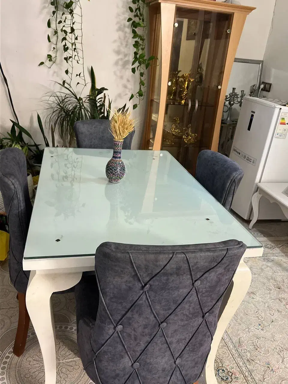 مبل و میز نهارخوری طوسی|مبلمان خانگی و میز عسلی|فومن, |دیوار