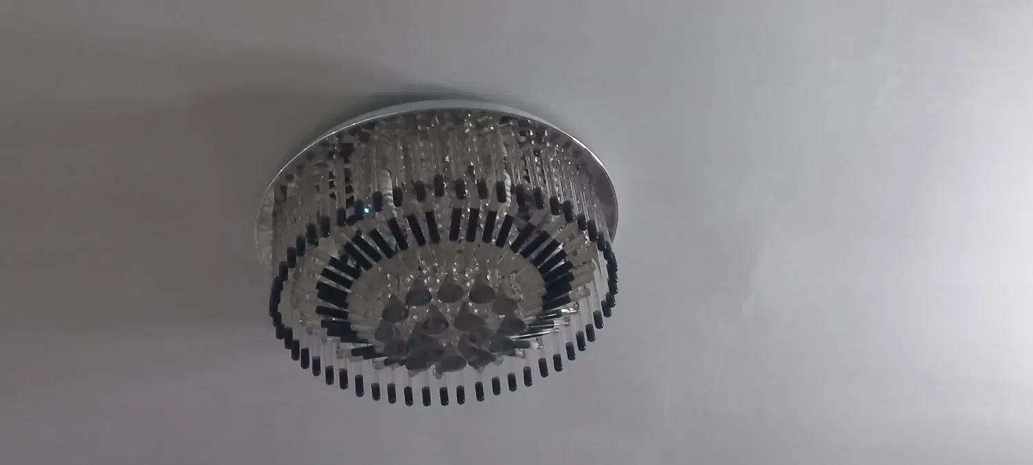 لوستر در حد نو|لوستر و چراغ آویز|گنبد کاووس, |دیوار