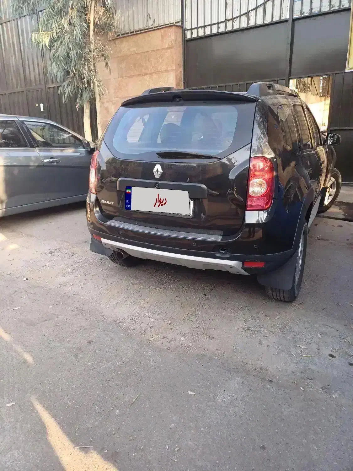 رنو داستر|خودرو سواری و وانت|تهران, گلستان (شهرک راه آهن)|دیوار