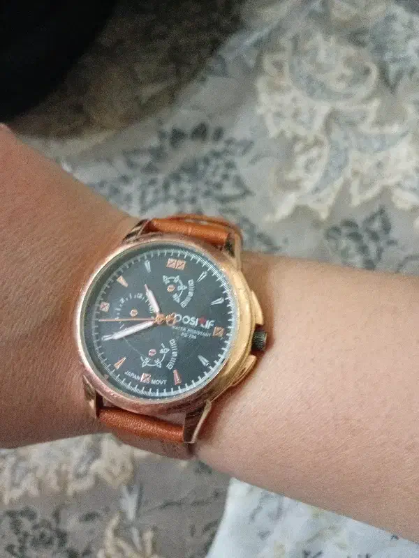 ۲ عدد ساعت مچی ساده جفتی|ساعت|یزد, |دیوار