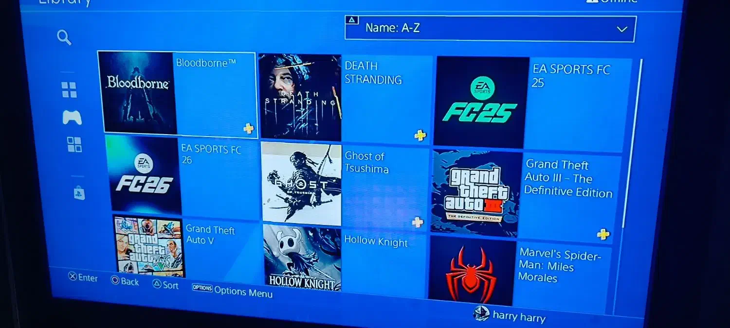 پلی استیشن ۴|کنسول، بازی ویدئویی و آنلاین|رباط‌کریم, رباط‌کریم|دیوار