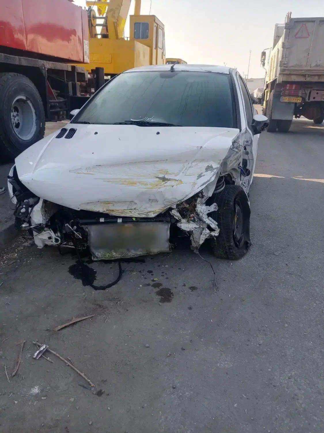 206 تیپ 5 مدل 95 تصادفی|خودرو سواری و وانت|مشهد, ثامن|دیوار