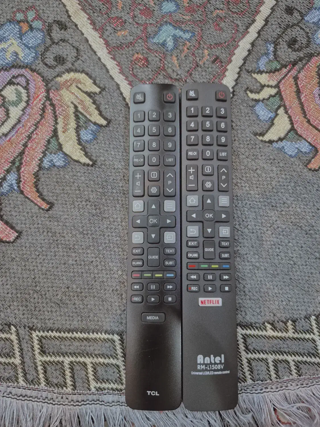 کنترل تلوزیون TCL تی سی ال|تلویزیون و پروژکتور|اهواز, کمپلو شمالی|دیوار