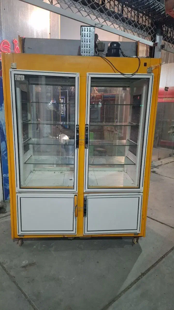 یخچال ویترینی|فروشگاه و مغازه|محمدیه-قزوین, |دیوار