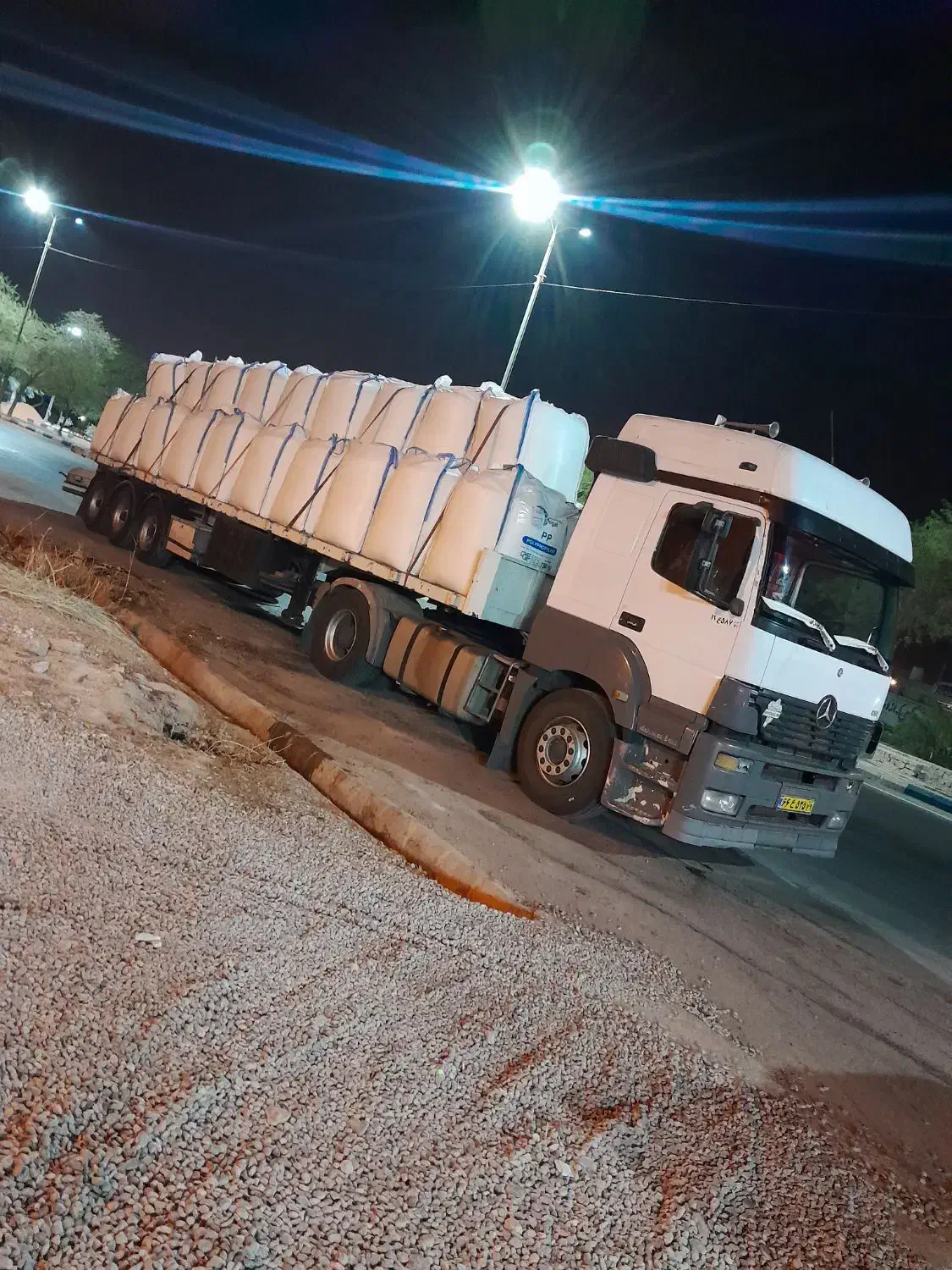 آکسور۸۳|خودرو سنگین|طرقبه, |دیوار