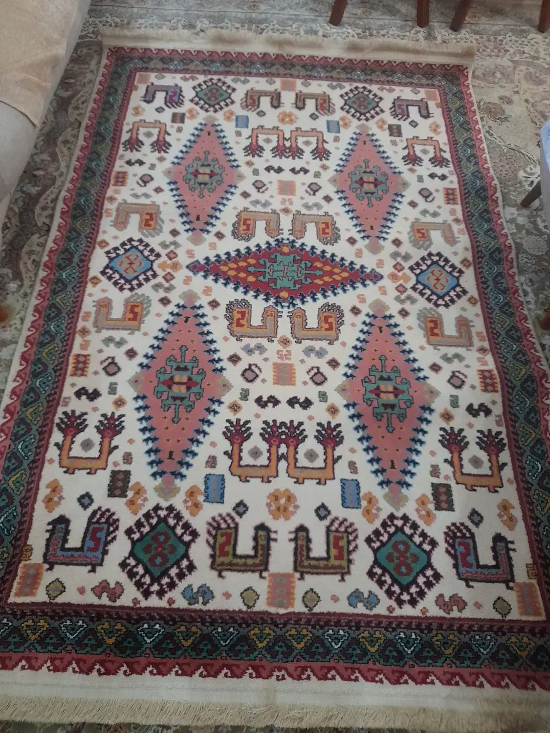 گلیم فرش ۴ متری کاملا سالم و پرز دار|گلیم، جاجیم، گبه|رشت, دروازه لاکان|دیوار