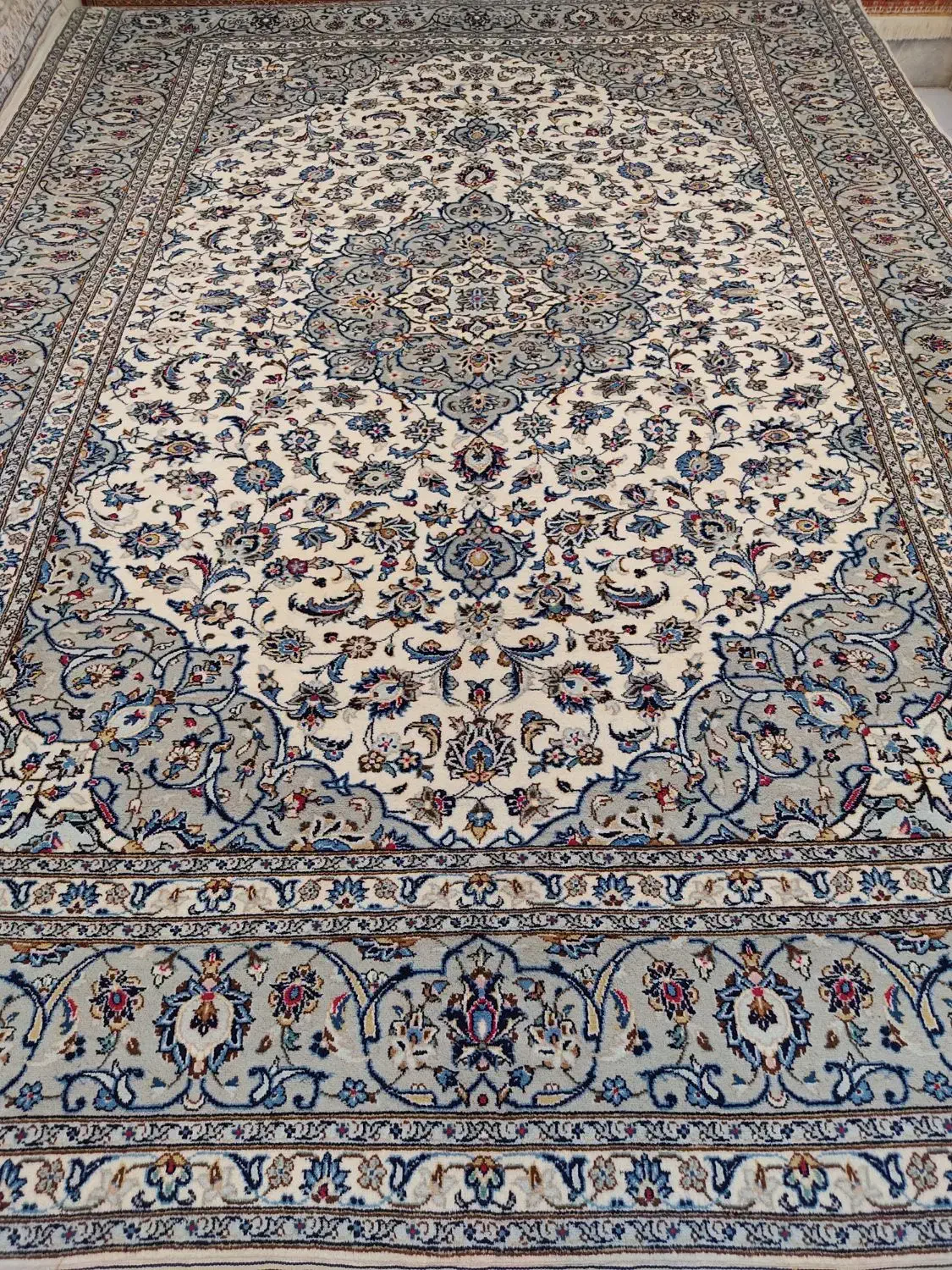 فرش دستباف ۱۲ متری اردکان|فرش|اصفهان, خواجو|دیوار