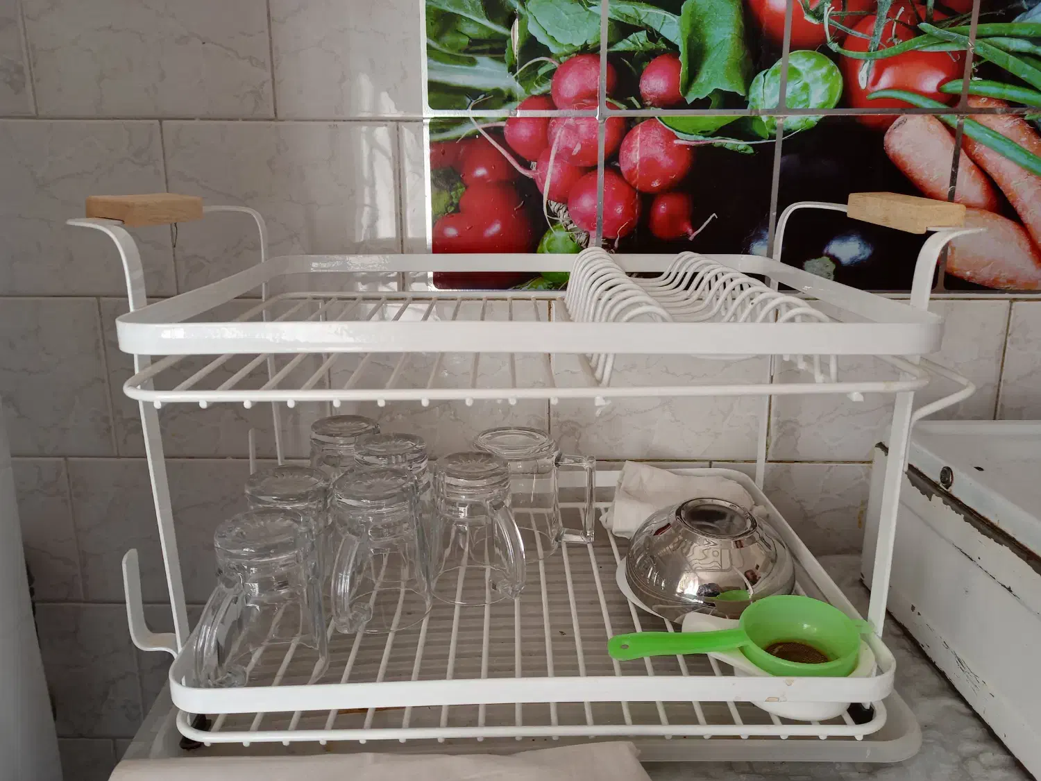 ابچکان زمینی|آبچکان و نظمدهنده ظروف|کرمانشاه, |دیوار